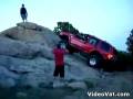 videos de Geländewagen mit dummen Fahrer