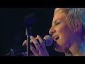 Chadia Cambie sings \"Move On\"