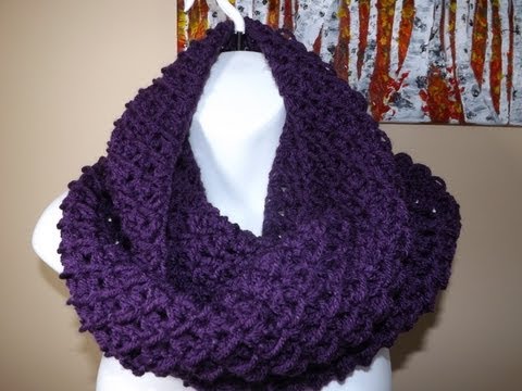 tejer cuellos - 1 Bernat Premium Orquidia 198g, aguja de crochet 5.5mm. De la bola de hilo me queda sufisiente para hacer el juego con el gorro. (LA CIRCUNFERENCIA DE LA BUF...