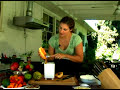 How to Cut Fruit : How to Cut Papayas