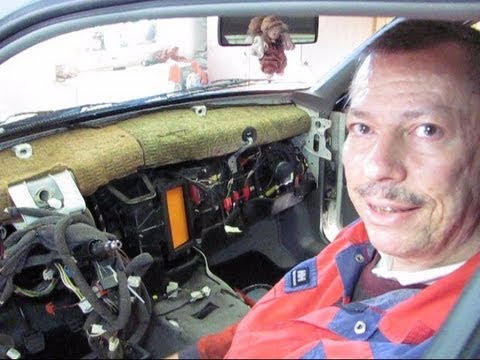 how to remove vw vent window