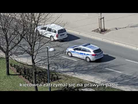 Życzliwi policjanci. Nie dali mandatu, tylko pomogli kierowcy