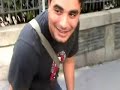Défier un gros dur au bras de fer et le battre Défier un gros dur au bras de fer et le battre