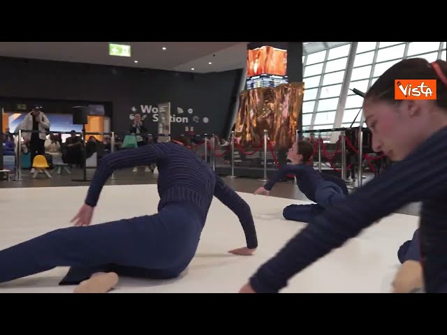 Voglio essere l'ultima, performance di danza Aeroporto Fiumicino per Giornata contro violenza donne