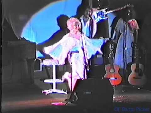 Dolly Parton - 1979 Concert at Her Old High School