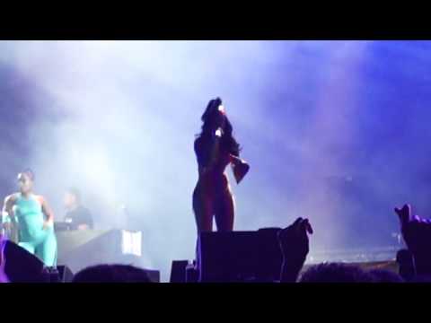 CARDI B Has A Relapse Of Her EXOTIC DANCER Days @ Made In America 2019 (She Bad, Motor Sport)