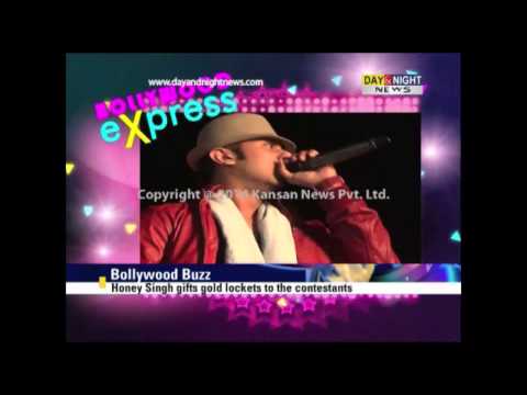 Honey Singh gifts gold lockets to the contestants