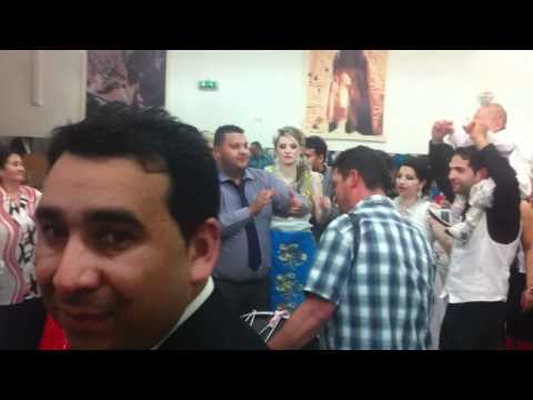 sultani - muharrem ahmeti und sulltan hajolli, Ady Sybardhi, Ervin Gonxhi, Iliri Ketit, Erdunaj, Sadiki, Adnani me Gjesa, einfach nur hammer musik.