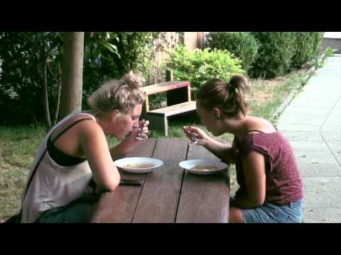 Video Ravnice Youth Hostel
