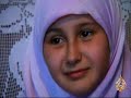 تقرير سمير حسن - سراييفوتاريخ بث التقرير: 7\11\2008بدأت المحكمة الفيدرالية الامريكية في واشنطن للمرة الاولى النظر في الطعون التي قدمها محامو الجزائريين الستة المعتقلين في معسكر جوانتانامو .و تأمل عائلات الجزائريين الستة في امكانية  الإفراج عن ذويهم بعد أن أسقط القضاء الأمريكي عنهم تهمة تهديد السفارة الامريكية في سراييفو التي بسببها سلمتهم السلطات البوسنية إلى واشنطن عام الفين و اثنين.