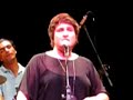 a maravilhosa voz de gisella gon�alves acompanhada pelo brilhante toninho horta - tocando 