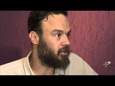 rodrigo - Entrevista exclusiva com o músico Rodrigo Amarante, que lança seu primeiro trabalho solo,