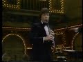 richard stoltzman guest stars with the boston pops, conducted by john williams.  a quote in the end of the cadenza gets a nice reaction!