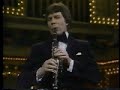 richard stoltzman guest stars with the boston pops, conducted by john williams.  a quote in the end of the cadenza gets a nice reaction!