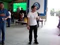 Helio pagando mico na festa da empresa