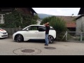 BMW i3 parks itself with no driver inside! video