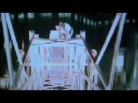 skreamix - A video for you inspired by my passions. Footage: All footage featured is Cirque Du Soleil and Circus Knie (switzerland). Song: La Roux- in for the kill- Skr...