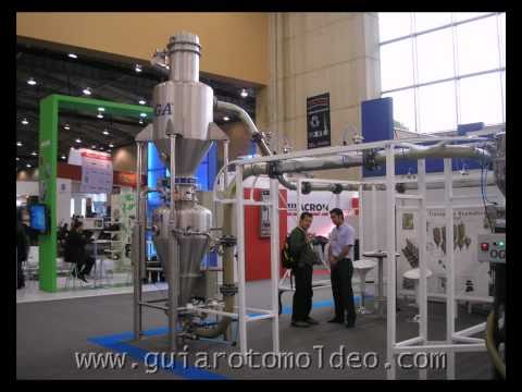 roladoras.plegadoras - http://www.guiarotomoldeo.com/ En este video muestro algunas máquinas que vi en la feria internacional de Bogotá 2010 y pueden ser aplicadas al proceso de ro...