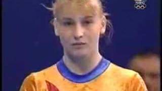 Simona Amanar - 2000 Olympics EF - Vault 1