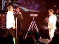 dariush & aslani ageh ye rooz beri safar beh man nagoo dooset daram,tangeh ghoroubeh