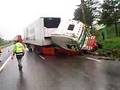CRASH  CAMION