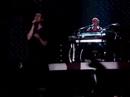 Maroon 5 - Band Introduction / Sunday Morning