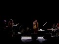 concierto de tonino carotone en el teatro castelar de elda, aparecio con una casta�a del 15, cubata en mano y nos hizo reir con ese estilazo suyo