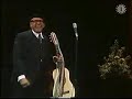 Wat ruist er door het struikgewas by Toon Hermans