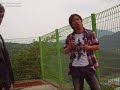 cuoc noi chuyen giua hai nguoi dan ong