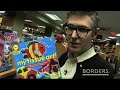 Ira Glass Shops at Borders for his favorite things