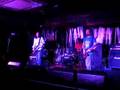 videos de Ayatana 'The Underachiever Song' at the Ruby Lounge.