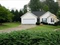 Cumming Home For Sale in Cumming, GA