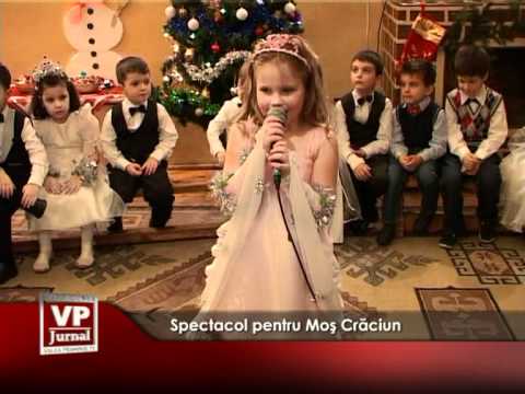 Spectacol pentru Moş Crăciun