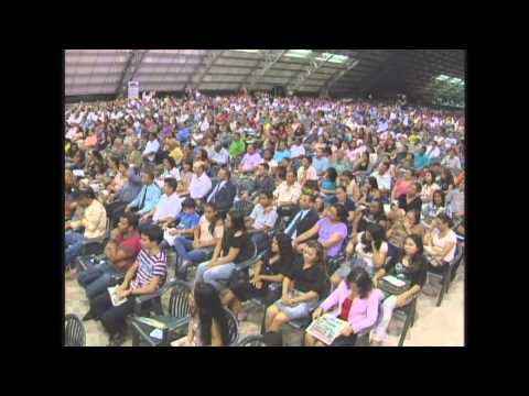 Pr Alessandro Miranda - Todos são barros, mas nem todos são vasos.
