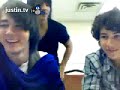 Live Chat z Jonas Brothers. Śmieszne Momenty. Z POLSKIMI NAPISAMI!!!