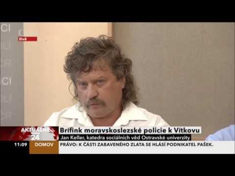 Keller - Jan Keller, sociolog byl hostem TK policie k protestům, které proběhnou ve Vítkově. Celý záznam brífinku moravskoslezské policie k demonstracím ve Vítkově uv...