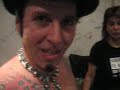 tracii guns in barcelona backstage with my friend vicent. 
tranks tracii i hope you like my pics monoxide big kiss