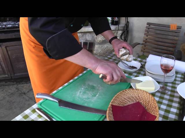 Gegrilltes Ciabattabrot mit Füllung