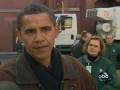 Obama helps out at Thanksgiving food bank