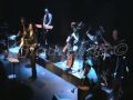 Michalis Tzouganakis - Oloi oi giatroi_Favela 13-05-2009