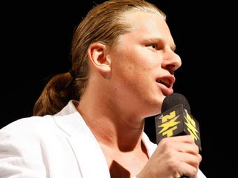 WWE NXT: NXT Rookie Challenge: Karaoke