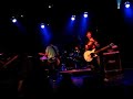 The Pillows: Sawao Yamanaka chugs down a beer live! Delicious Bump 08