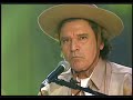 os lend�rios fagundes, cantando tropeiro velho - na homenagem ao maior cantador do rio grande teixeirinha.
copyright rbs