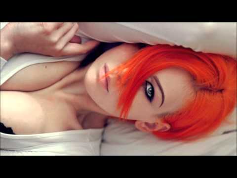 Derek Howell - Laughing It Up (Original Mix)
