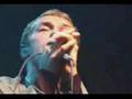 yellow-chris martin and noel gallagher live
