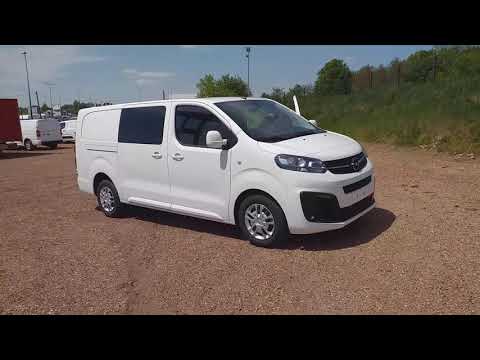 Opel Vivaro City Van