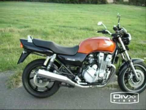 seven fifty - De: Soundcheck des K&N Luftfilters, Handlings- und Fahrtest des Felgenumbaus auf 5,5jx17 Zoll aus CBR 900 RR (SC28,SS33) mit 180/55 R17 Bereifung (Originalbe...