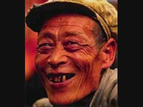 Chinaman calls a locksmith