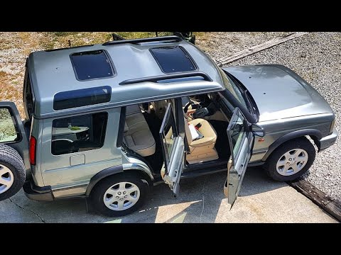 Buckhorn Imports shows you how to remove a Land Rover Discovery Series 2 Door Handle