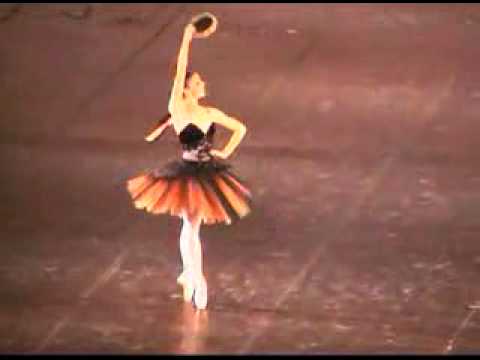 Natalia Osipova at 17, Esmeralda variation (Bolshoi Ballet Academy)